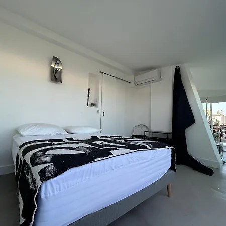 Apartment Gullaumont 2 Superb Rooftop With Seafront Terrace